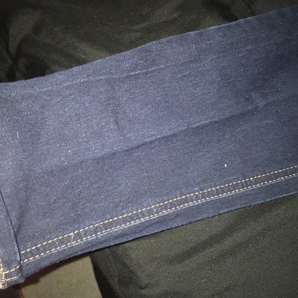 Jeans - Picture 2 of 3